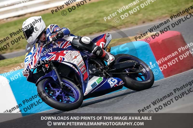 enduro digital images;event digital images;eventdigitalimages;mallory park;mallory park photographs;mallory park trackday;mallory park trackday photographs;no limits trackdays;peter wileman photography;racing digital images;trackday digital images;trackday photos